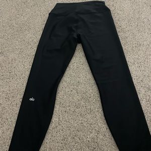 Black Alo Leggings